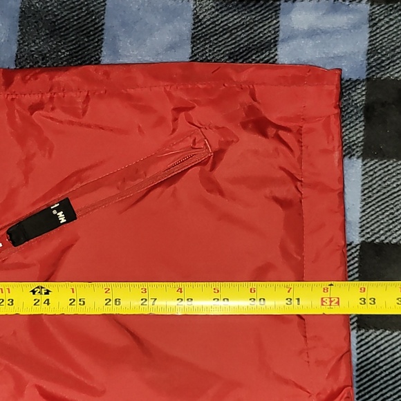 Helly Hansen. Helly-tech. Premium wind/rain breaker. Men's size XXL - Picture 10 of 16